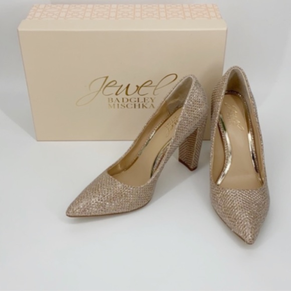 - Badgley MISCHKA heels